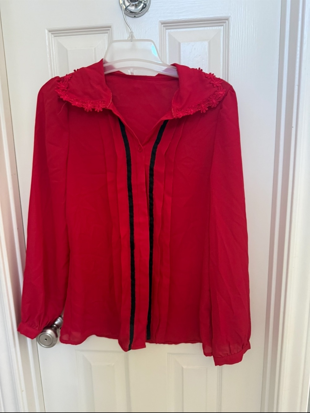 Romwe Red Long-Sleeve Blouse with Decorative Collar